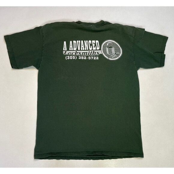 VINTAGE A Advanced Locksmiths Miami Graphic Pocket T-shirt Men Large Green - Picture 1 of 8